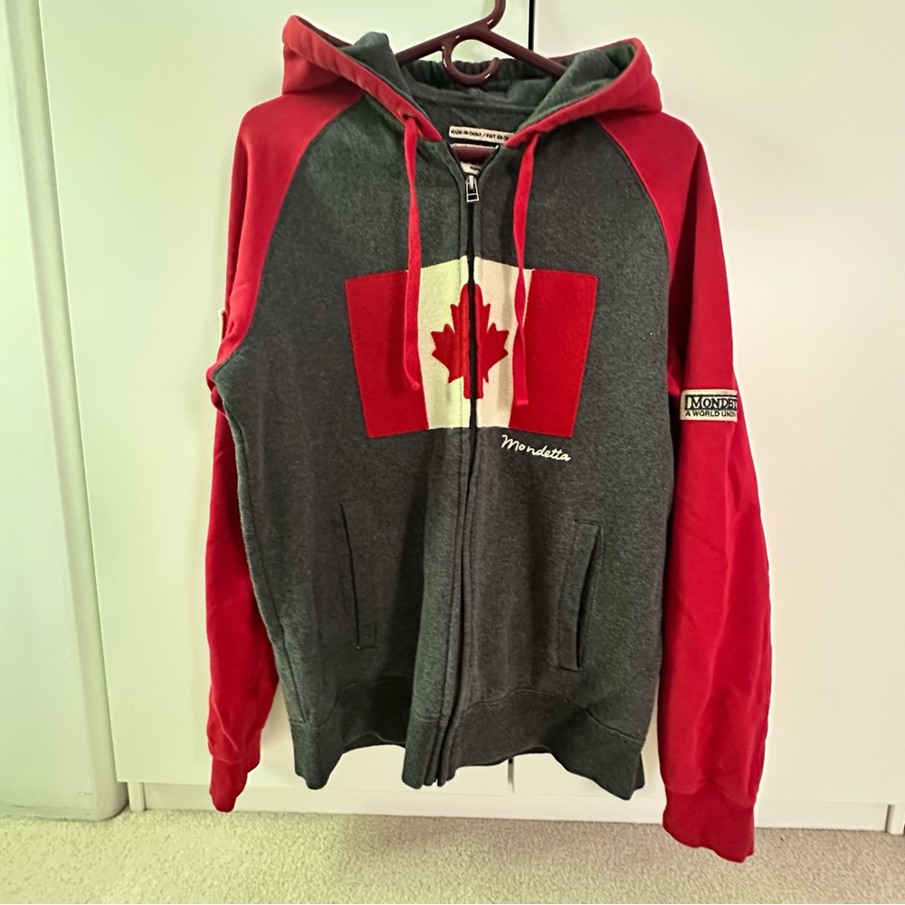 Mondetta Men Curling Jacket Red and Grey Canada Zip-Up Hoodie M